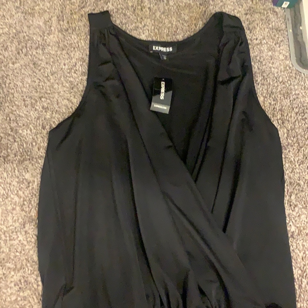 Polyester stretch, deep cut express onsey